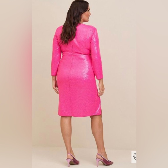 Torrid sz 26 Pink At The Knee Sequin Strong Shoulder Dress NWT - Picture 3 of 8